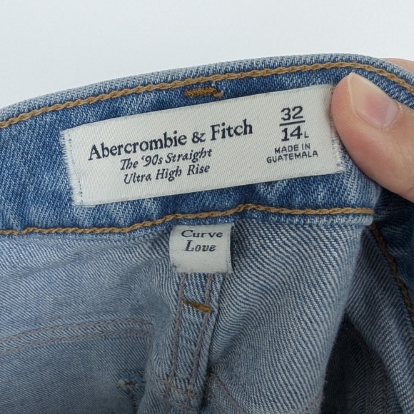 Abercrombie Curve Love 14L/32 90s Straight Ultra High Rise Jeans Distressed - Picture 14 of 16
